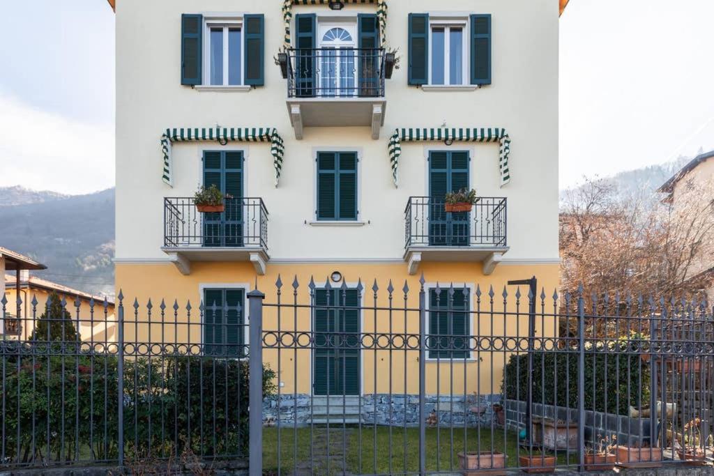 Casa Emi Apartman Lezzeno Kültér fotó