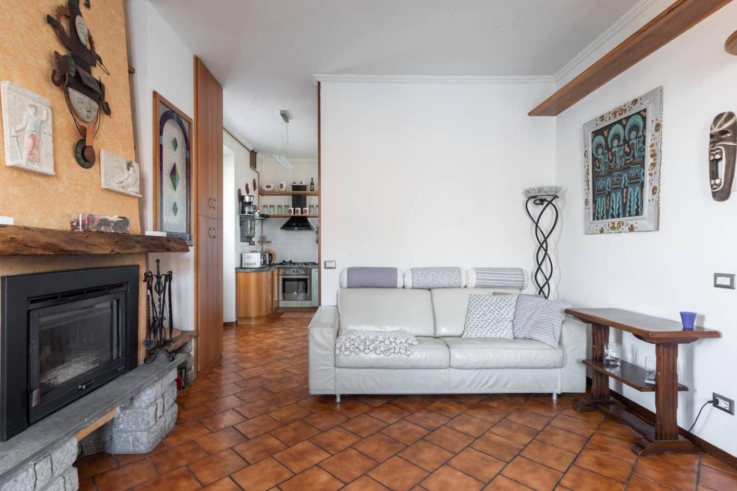 Casa Emi Apartman Lezzeno Kültér fotó