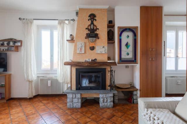 Casa Emi Apartman Lezzeno Kültér fotó